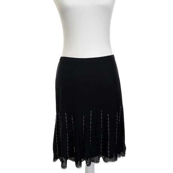 ⭐️EXPRESS - BLACK FLOWY MIDI SKIRT WITH BEADED DETAIL⭐️ - Picture 4 of 5